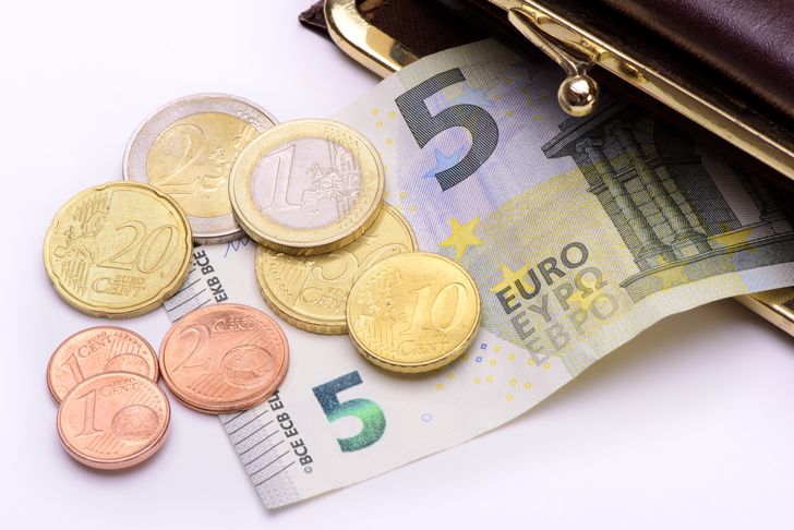 Zum 1. Januar 2017 stieg der Mindestlohn um 34 Cent auf 8,84 Euro.