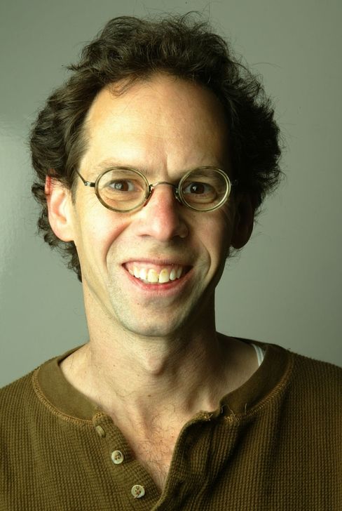 Daniel Jurafsky ist Professor in Sprach- und Computerwissenschaften an der Stanford Universität. Foto: Courtesy of the John D. and Catherine T. MacArthur Foundation [<a href="http://creativecommons.org/licenses/by/4.0">CC BY 4.0</a>], <a href="https://commons.wikimedia.org/wiki/File%3AJurafsky_daniel_download_1.jpg">via Wikimedia Commons</a>